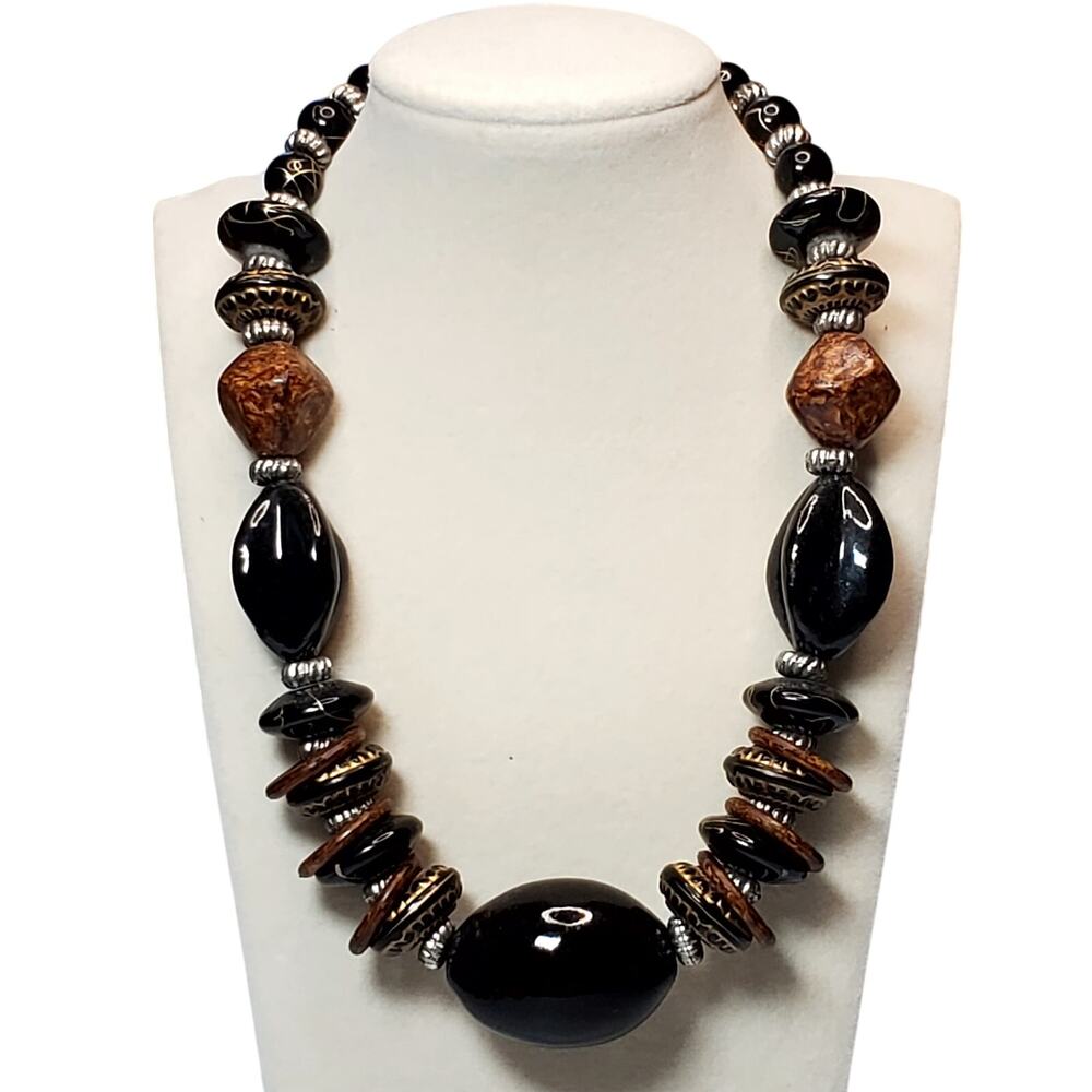 Chunky Large Black Beaded Necklace 14" Unsigned - Picture 1 of 4